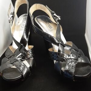 Michael Kors Snakeskin/Leather Uppers Heels SZ 8.5